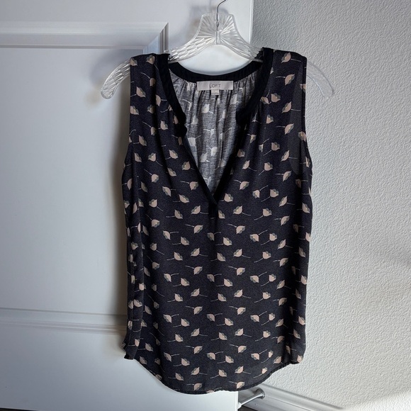 LOFT Tops - Ann Taylor Loft sleeveless top